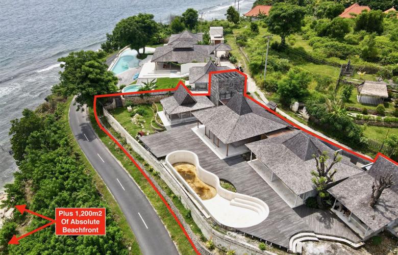  Nusa  Penida  Klungkung BA Indonesia Waterfront villa  